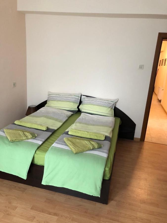 Central House Blagoevgrad Buitenkant foto