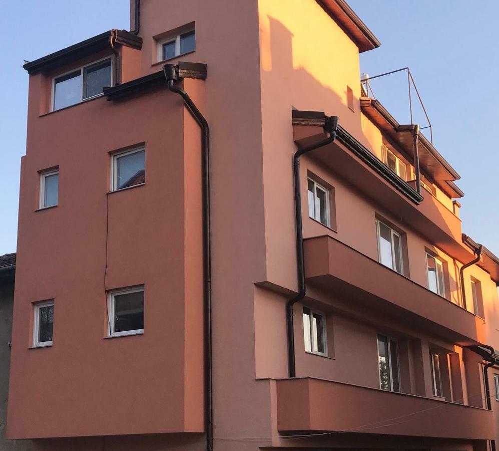 Central House Blagoevgrad Buitenkant foto